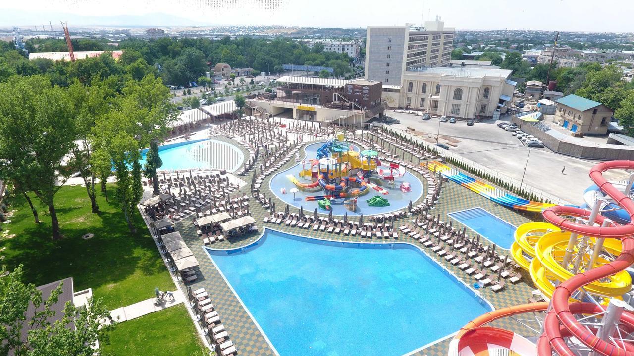 Aidana Plaza Hotel 쉼켄트 외부 사진