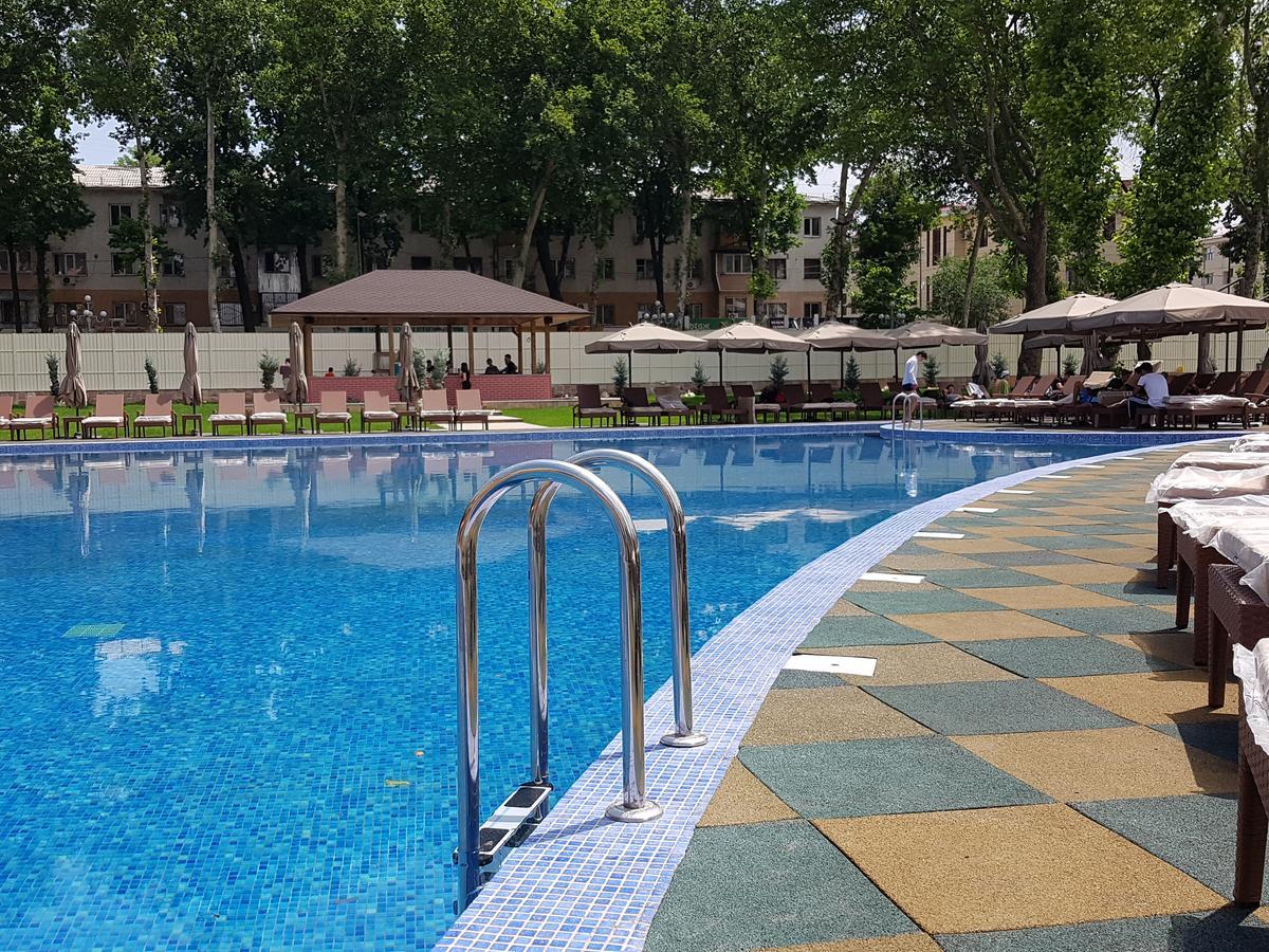Aidana Plaza Hotel 쉼켄트 외부 사진